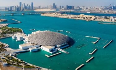 Abu Dhabi Tour With Louvre Museum
